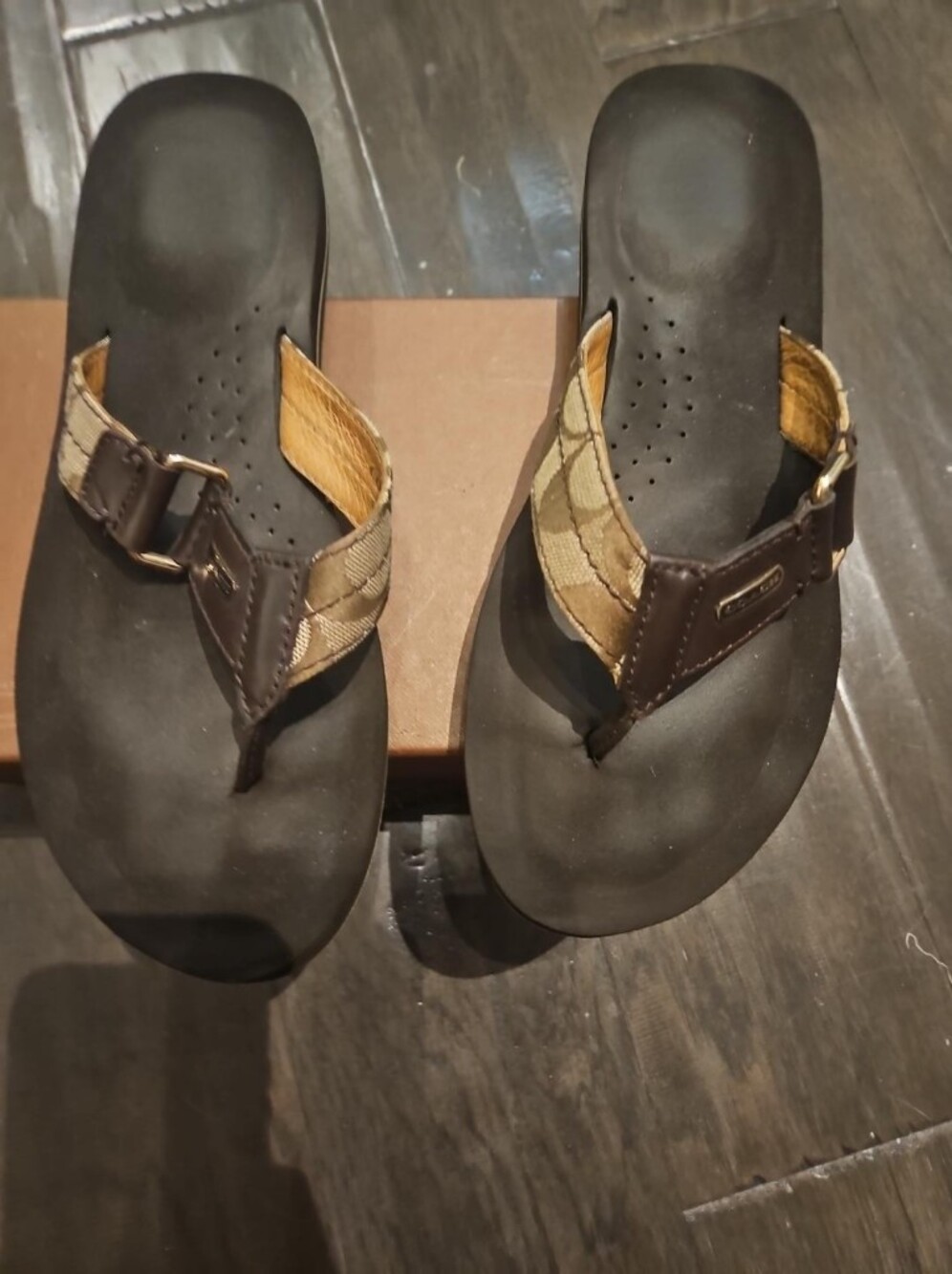 Coach Jada Signature C Sandals Khaki Chestnut 8M A1563 Box